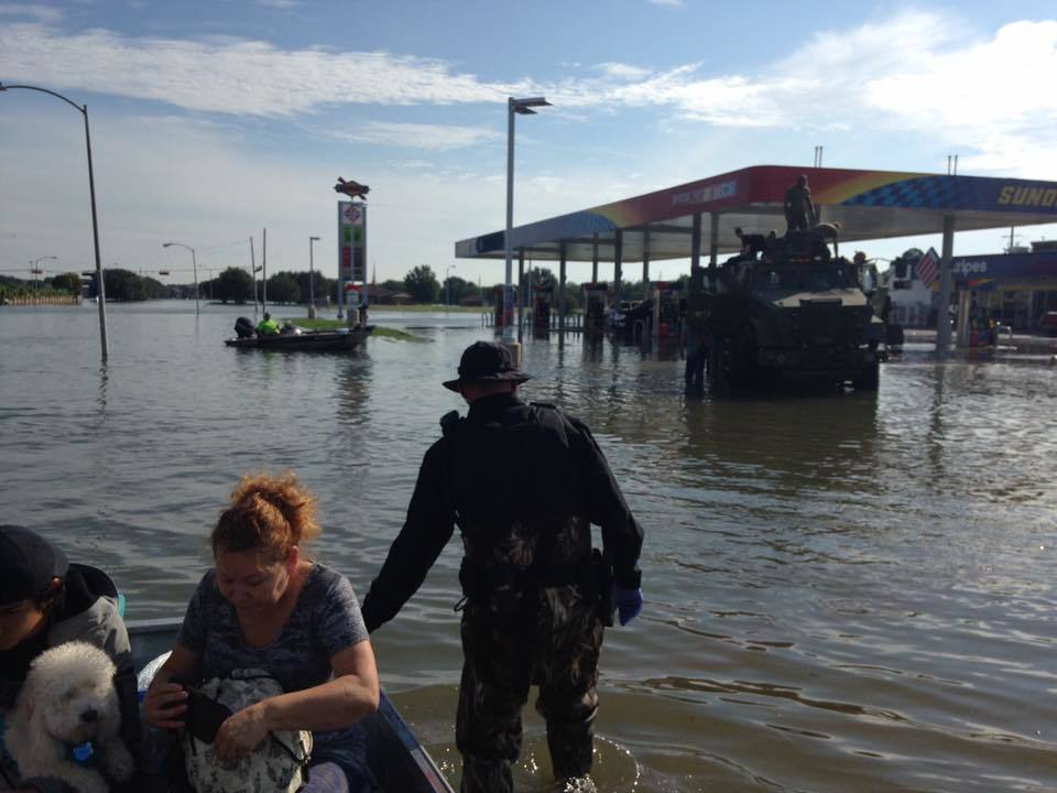 hurricane-harvey-rescue-2