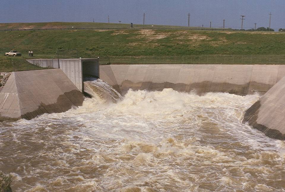 1971 Eagle Mountain Spillway